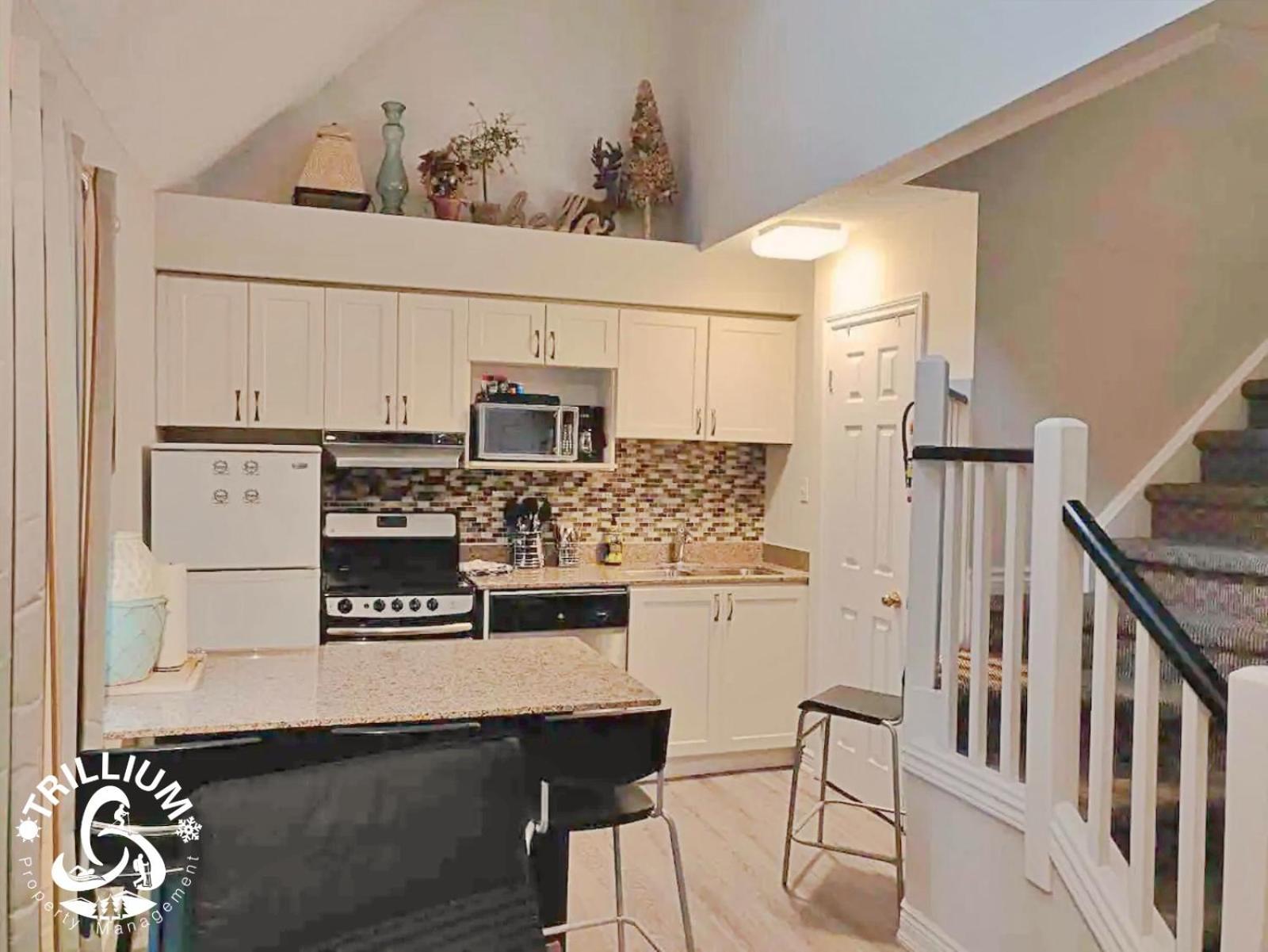 Blue Mountain, Collingwood - Loft Condo, Sleeps 4 The The Blue Mountains Exterior foto